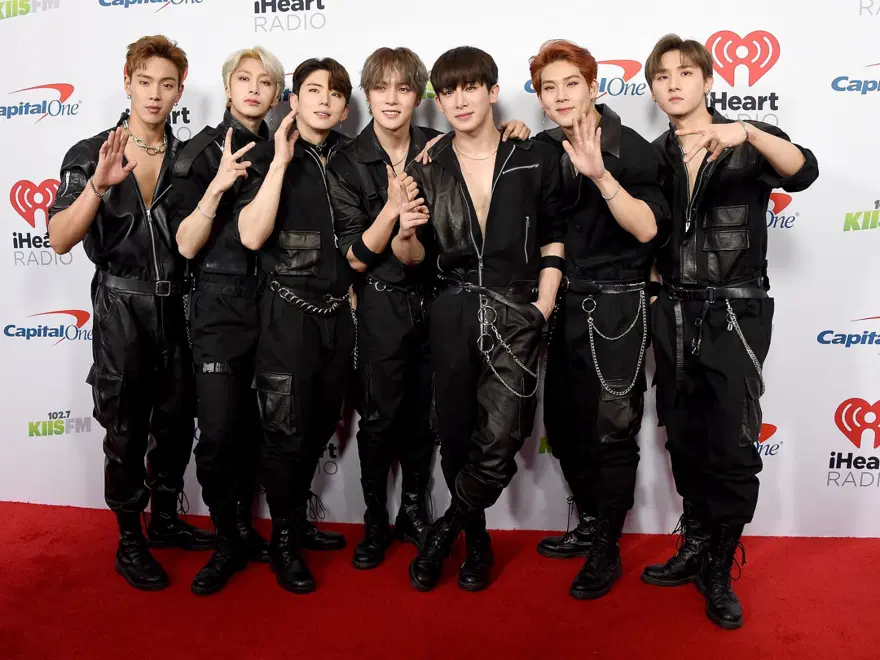 Time'a göre 2020'nin en iyi K-pop şarkıları ve albümleri 15 Time'a göre 2020'nin en iyi K-pop şarkıları ve albümleri 15