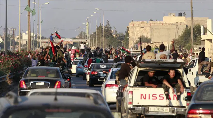 Kaddafi'nin kalesi düştü 60 Kaddafi'nin kalesi düştü 60
