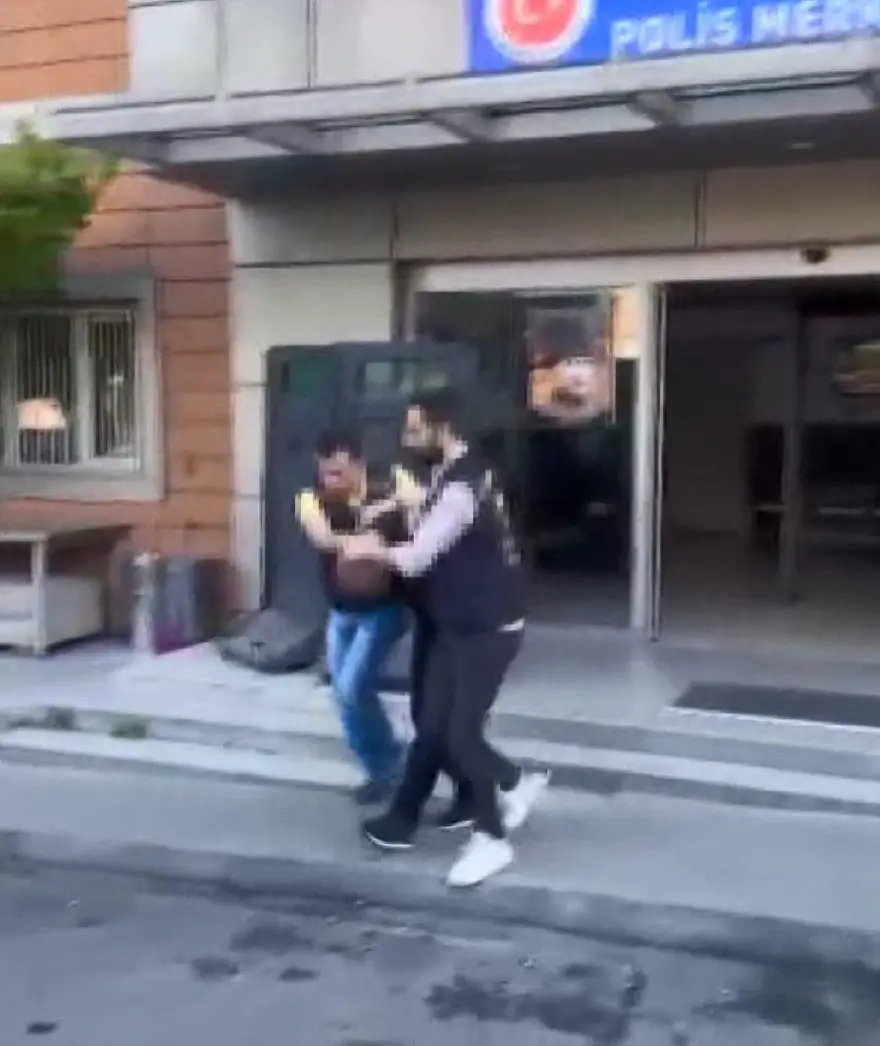 İstanbul’da 17 yaşındaki çocuğa cinselistismar iddiası: İş yerinin camları kırıldı 2