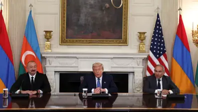 ABD'de tarihi zirve | Azerbaycan ve Ermenistan arasında barış için imza