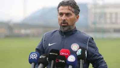 İlhan Palut, öğrencisine çıkıştı: "Kendisine çekidüzen vermeli"