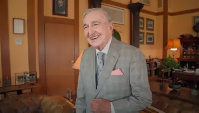 Rahmi Koç'tan özel açıklamalar:  Plansız, programsız plajda gezmek isterdim, maalesef olmadı