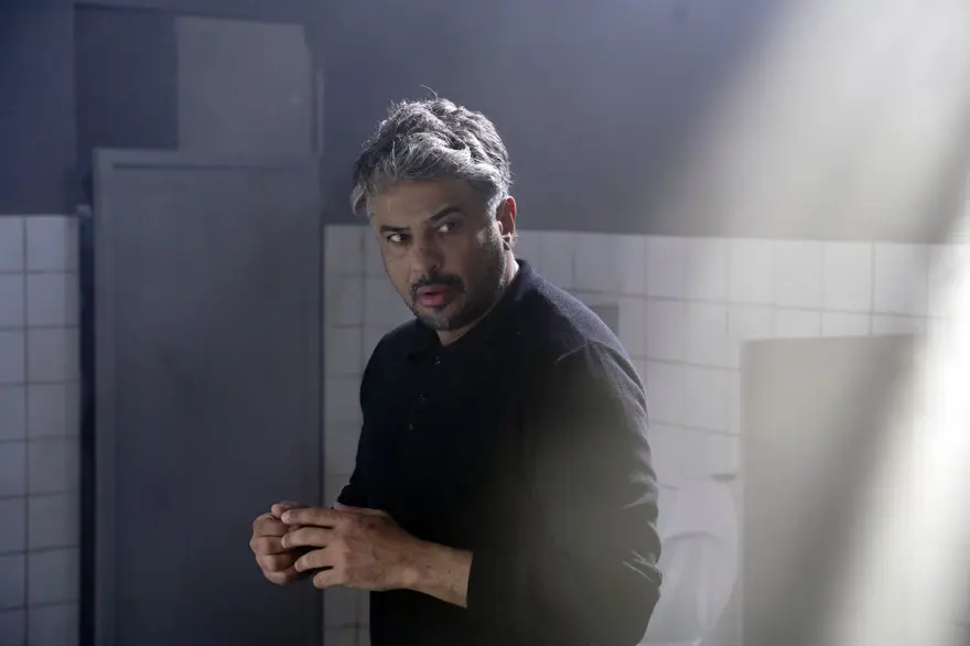 ÖKKEŞ' AĞA'DAN ORHAN'A TEKLİF 9 ÖKKEŞ' AĞA'DAN ORHAN'A TEKLİF 9