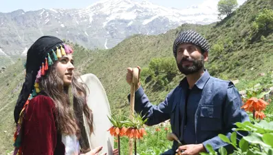 Hakkari dağlarında 'ters lale' buluşması