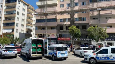 Kahramanmaraş'ta iskele kırıldı, işçiler yere düştü: İki can kaybı, bir yaralı