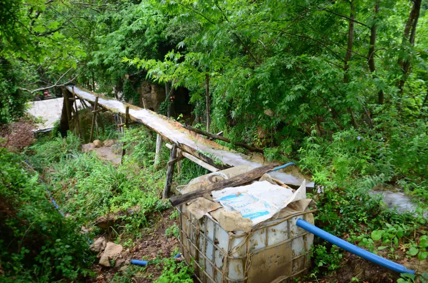 Bin rakımlı tepede zamana meydan okuyan 9 asırlık su değirmeni 6