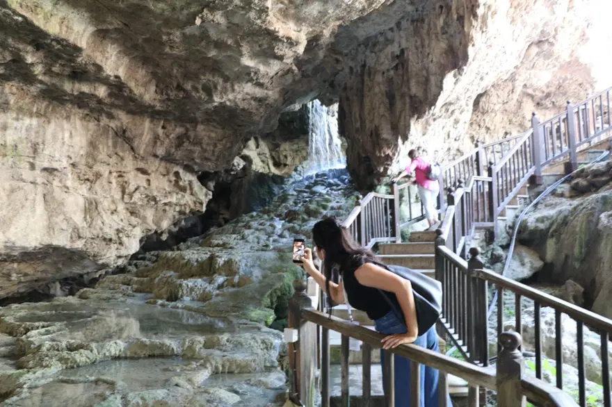 YER ALTINDAKİ GİZLİ PAMUKKALE 3