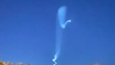 Gökyüzündeki tanımlanamayan cisim merak uyandırdı