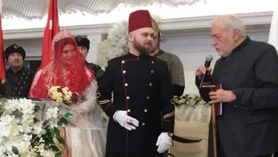 II. Abdülhamid'in torunu evlendi, İlber Ortaylı nikah şahidi oldu
