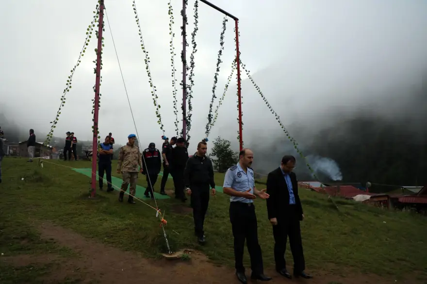 Ayder'de salıncaklar kaldırıldı 2