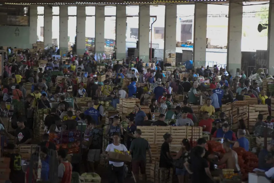 Salgının merkez üslerinden Brezilya'da korkutan görüntü 5