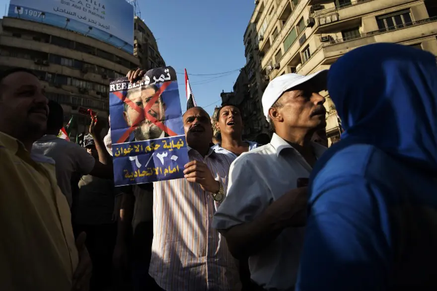 Mursi'ye 'istifa et' isyanı 22