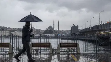 Kış soğuğu geri dönüyor: İstanbul Valiliğinden soğuk ve yağışlı hava uyarısı