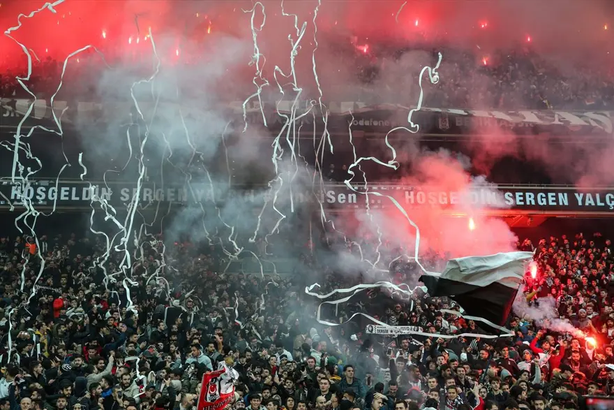 Vodafone Park'ta Sergen Yalçın izdihamı 17 Vodafone Park'ta Sergen Yalçın izdihamı 17