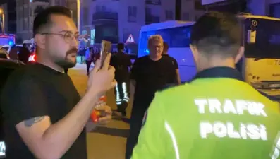 Alkollü sürücü polise zor anlar yaşattı: Kraker yiyip "Artistlik yapıyorum" dedi