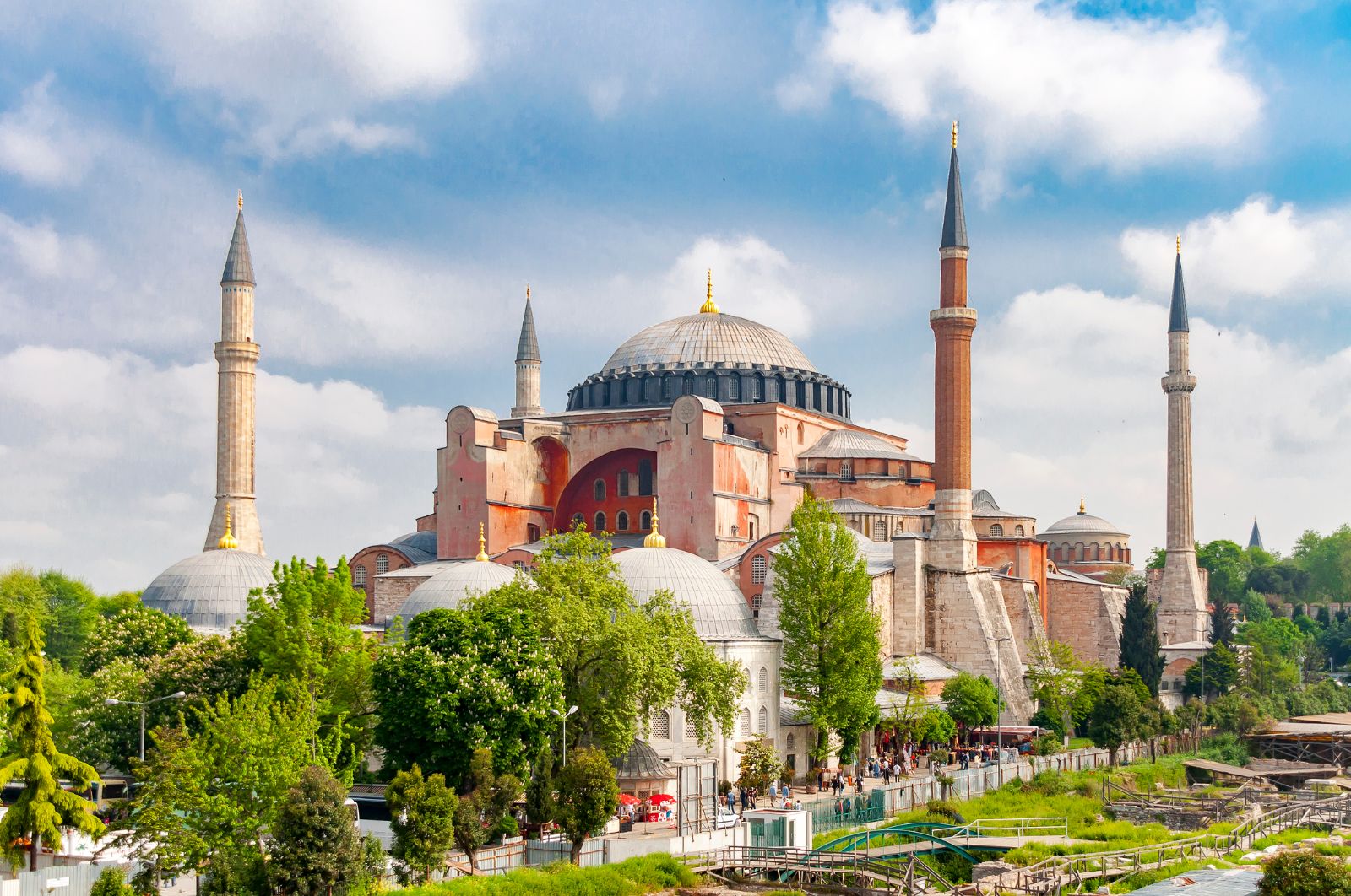 SON DAKİKA: Danıştay Ayasofya kararını açıkladı (Ayasofya'da ibadetin yolu açıldı)