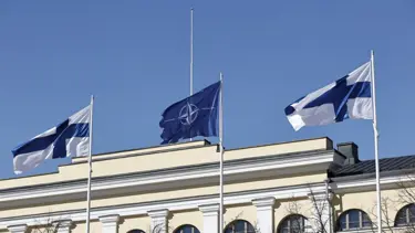 Finlandiya NATO'nun askeri kanadına resmen entegre oldu