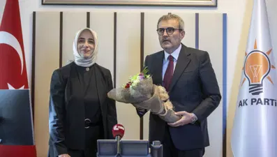 AK Parti'de devir teslim töreni
