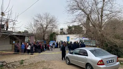 Tartıştığı babasını baltayla öldürdü