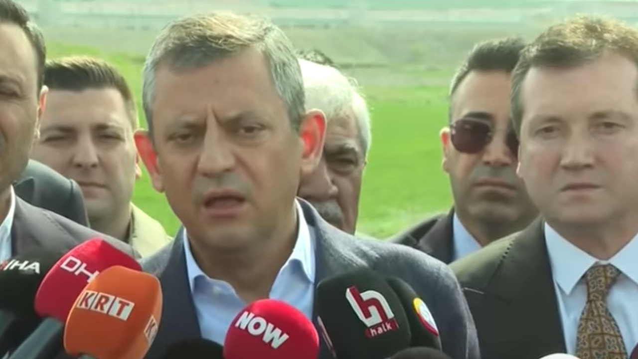 Özel’den cezaevi ziyareti: Bayramı bayram olmaktan çıkardılar