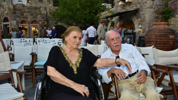 Türk modasının "Madam Z"si Zühal Yorgancıoğlu, İzmir'de hayatını kaybetti