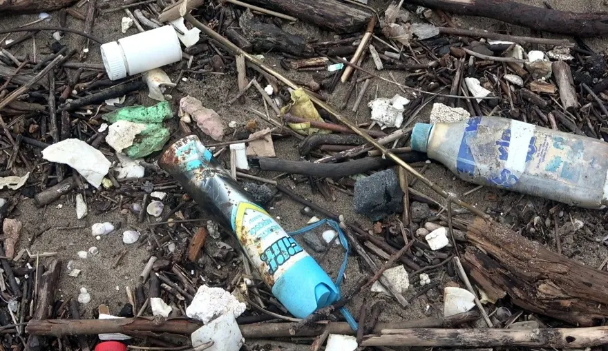 Yağış sonrası Karadeniz sahillerinde çöp yığını 5