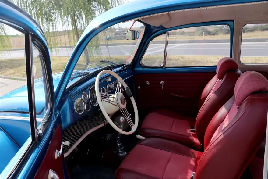 İlaç mümessili, hobisinin peşinden gitti: Klasik otomobilleri restore ediyor 8