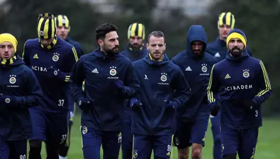 Aykut Kocaman ilk 11'i değiştiriyor!