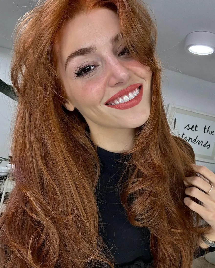 HANDE ERÇEL 114