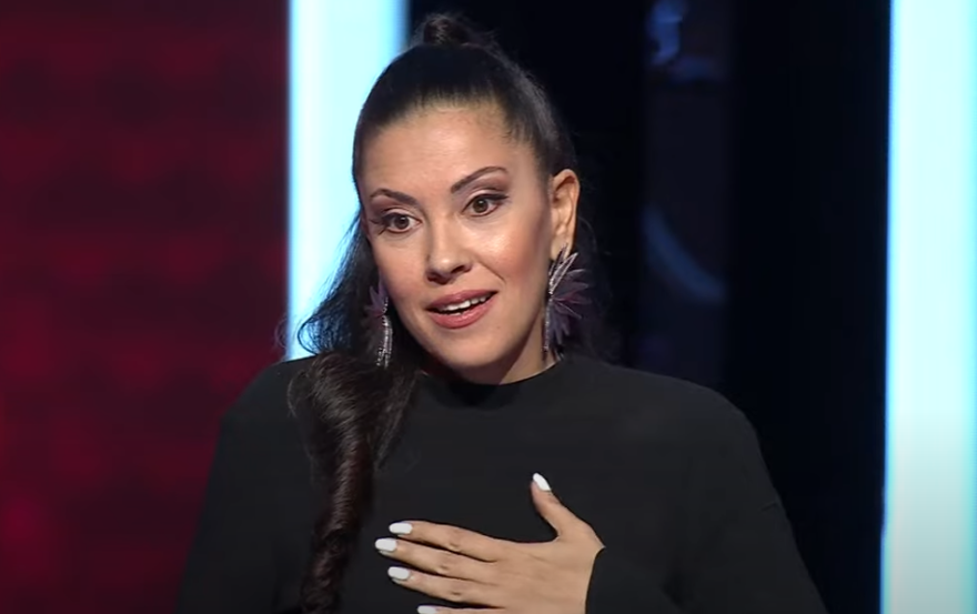 Nurseli İdiz'in kızı O Ses Türkiye'ye katıldı 1