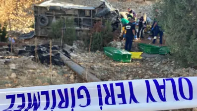 6 kişinin can verdiği kazada ehliyetsiz sürücü tutuklandı