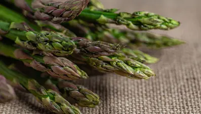 Beslenme uzmanı uyardı: Kışın ağzınıza bile sürmeyin! Böbrek taşına zemin hazırlıyor