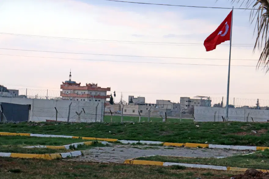Suriye sınırındaki 4 güvenlik duvarı kaldırıldı 1