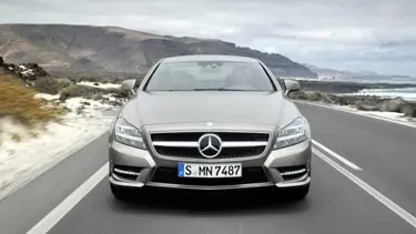Mercedes Lexus’u sollayarak ABD lüks araç satışlarında birinciliğe yerleşti