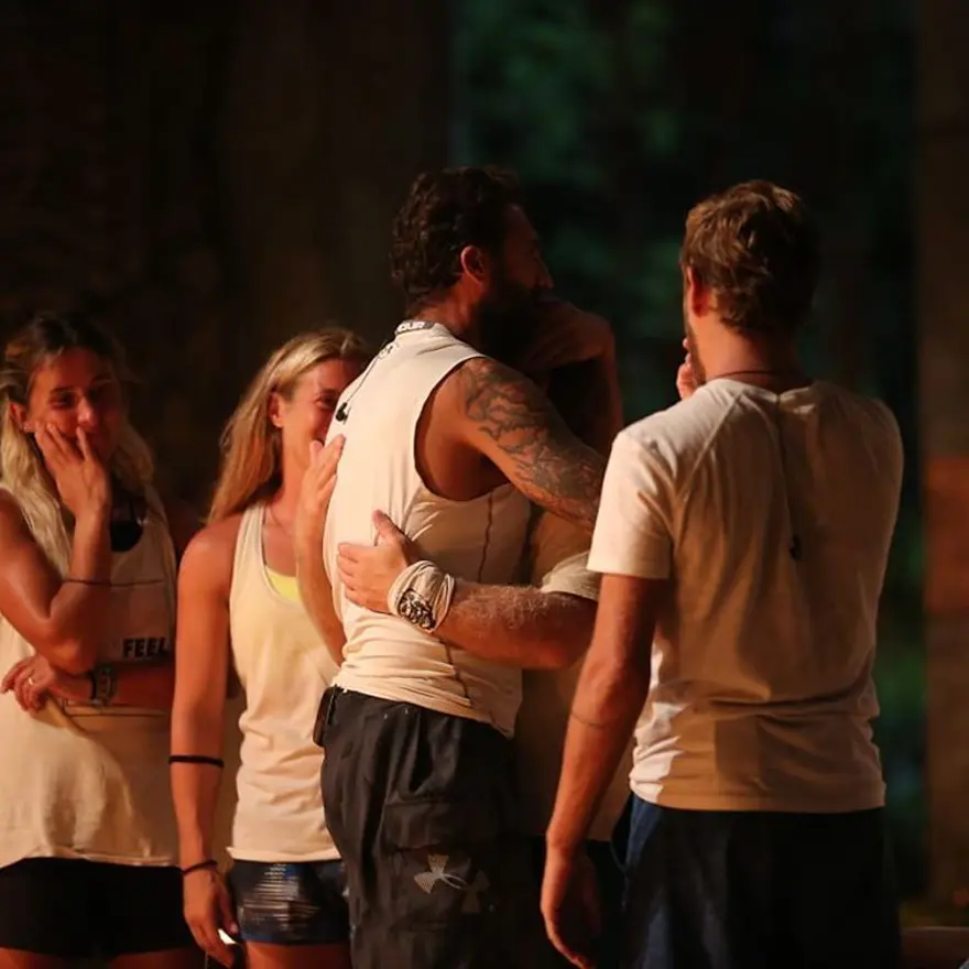 Survivor'da kim elendi, Survivor'da para ödülünü kim kazandı, Survivor'da 10 euro ödülü kim kazandı, Survivor Türkiye Yunanistan eleme, Survivor son bölüm, Nikos, Kyriakos 8