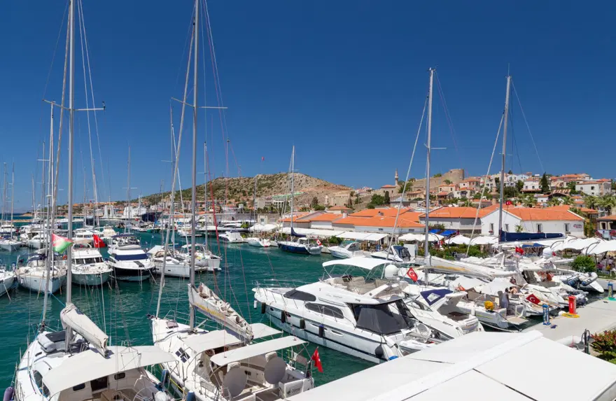 yaz tatilinde tercih edilen yerler, en çok tercih edilen tatil yerleri, en çok gidilen tatil rotaları, bodrum, çeşme, alaçatı, fethiye 7