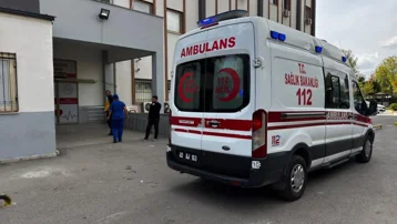Kırşehir'de polis intiharı: Hastanede yaşamını yitirdi