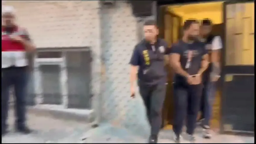 İstanbul'da 12 milyonluk "Forex" vurgunu: 15 gözaltı 2 İstanbul'da 12 milyonluk "Forex" vurgunu: 15 gözaltı 2