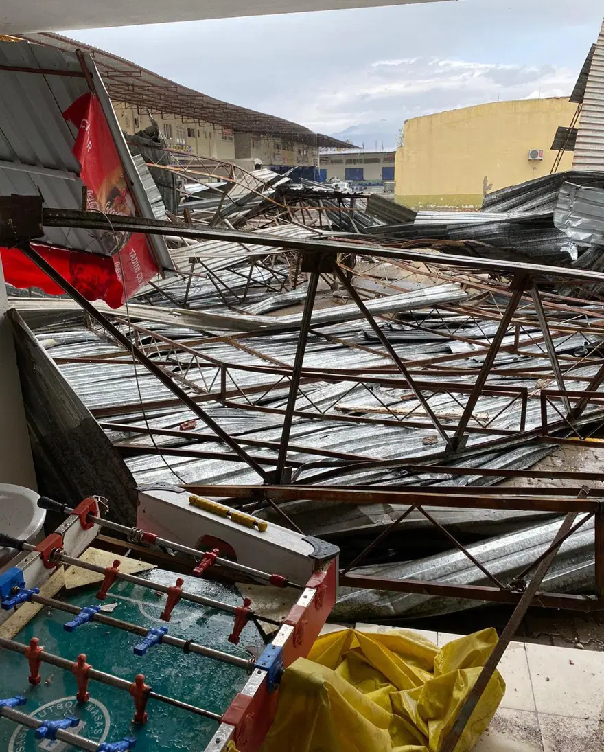 Antalya Kumluca'da kuvvetli rüzgar ve dolu: 1 ölü 4