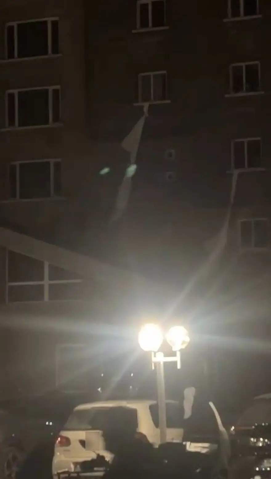 Kartalkaya'da otel yangını | Ölümden çarşaflarla kurtulmaya çalıştılar: Yardım edin, nereden çıkacağız? 8