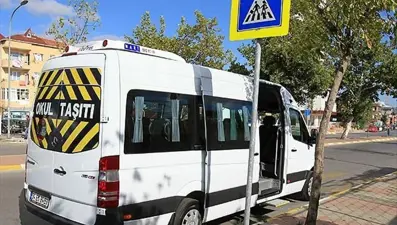 İstanbul'da içinde öğrencilerin olduğu servis kaçırıldı