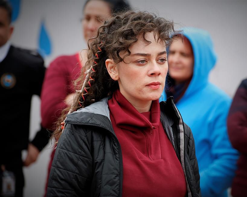 Ertan Saban Avlu'da (Avlu oyuncu kadrosu ve detaylar)