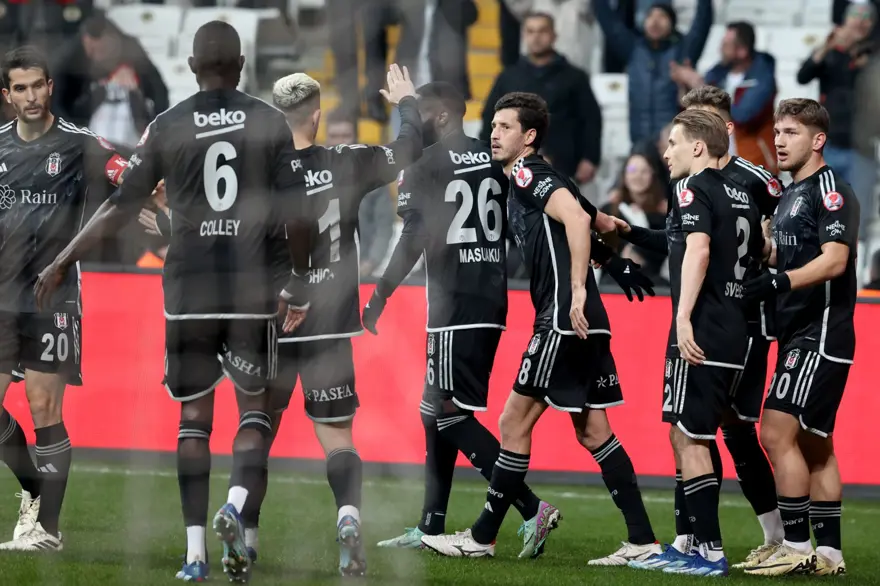 BEŞİKTAŞ'TA 3 FUTBOLCU EKSİK 4