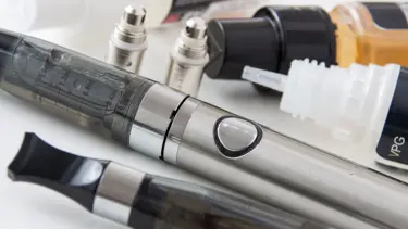 Elektronik sigarayla mücadelede etkili adımlar atılacak