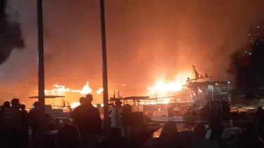 Hereke sahilindeki restoran alev alev yandı