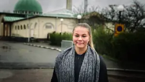 İsveç, Müslüman olan kadın futbolcuyu konuşuyor İsveç, Müslüman olan kadın futbolcuyu konuşuyor