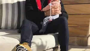Cristiano Ronaldo beşinci kez baba mı oluyor? Cristiano Ronaldo beşinci kez baba mı oluyor?
