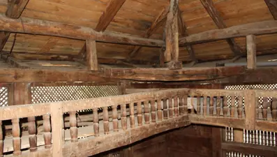 Yıllara meydan okuyan ahşap depo: Serendi