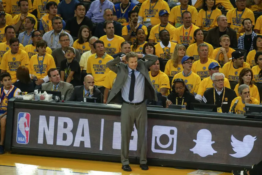 Golden State Warriors bir adım önde 9