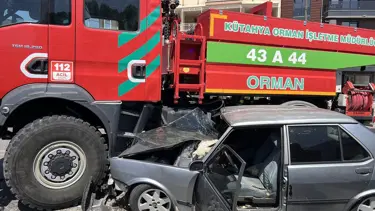 Manisa'da orman arazözü ile otomobil çarpıştı: 1 yaralı